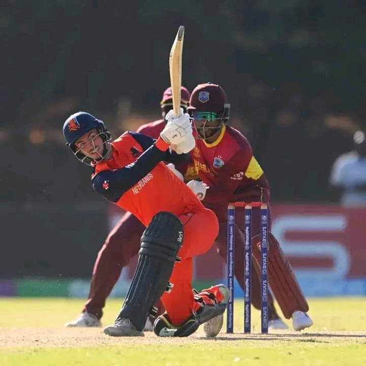 সুপার ওভারে ক্যারিবিয়ানদের হারিয়ে দিল ডাচরা!