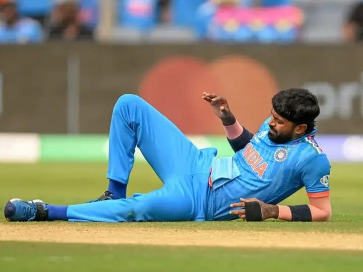 চোটের কারণে দল থেকে ছিটকে গেলেন হার্দিক!