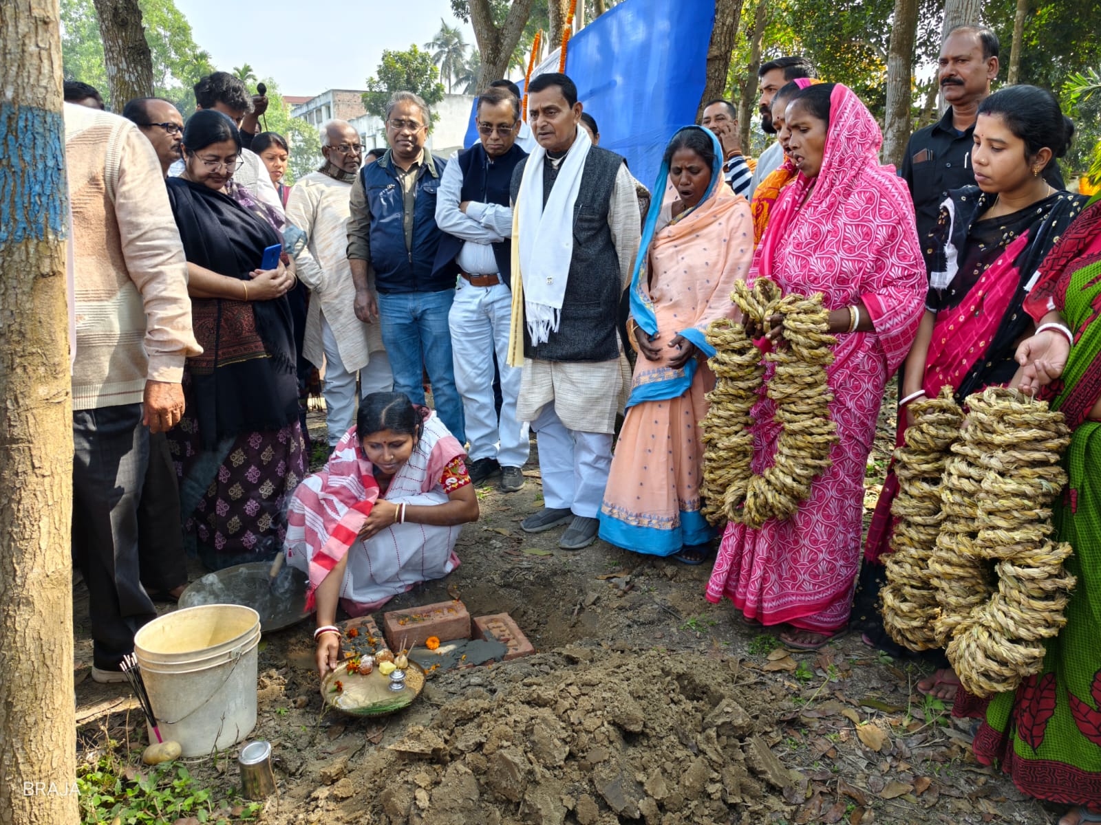 মুখ্যমন্ত্রীর সবুজ সংকেত,রাজ্যে প্রথম বিঁড়ে শিল্পের কর্মশালা বর্ধমানে